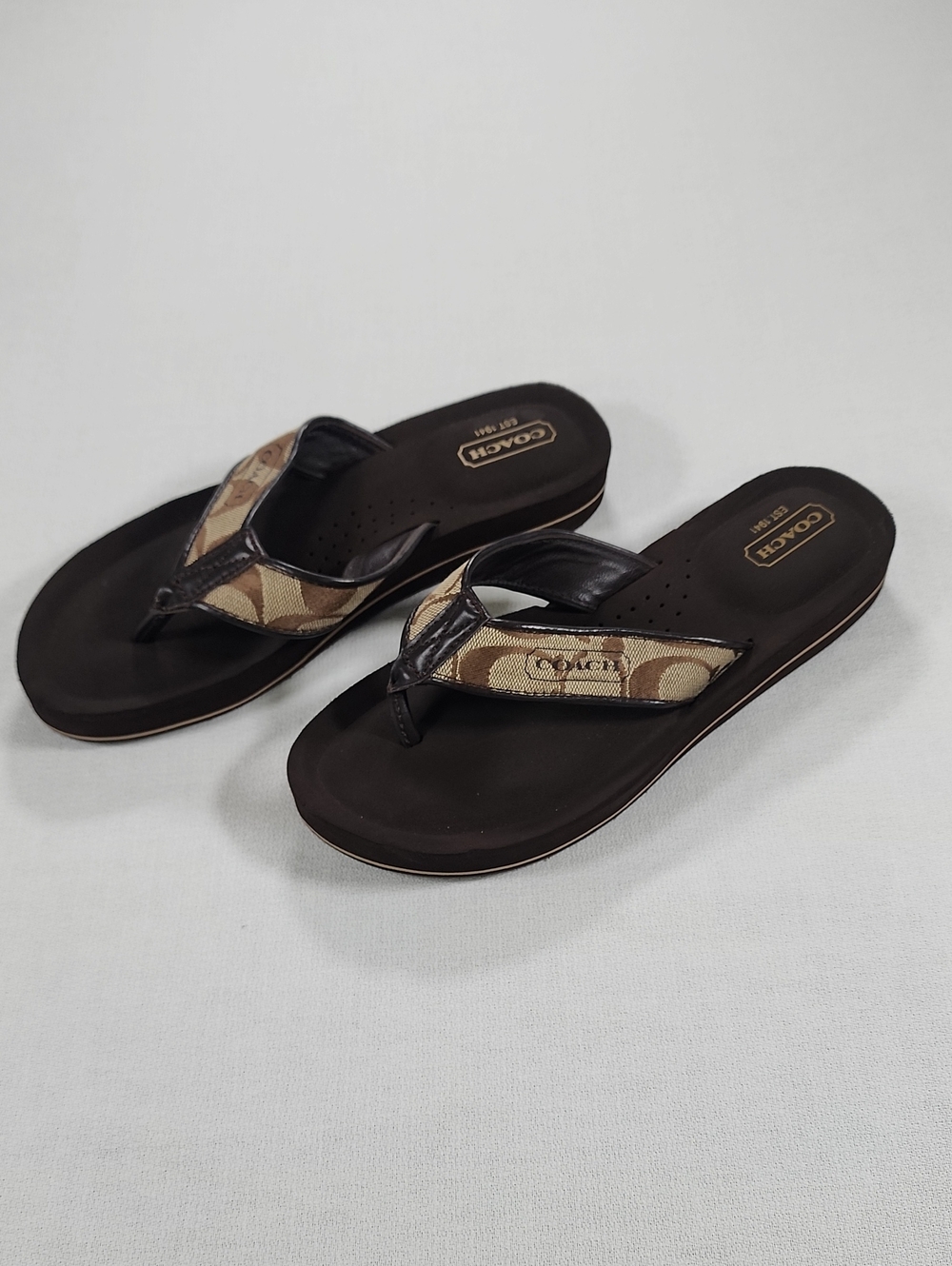 Coach Brown and Tan Signature Flip Flop Sandals